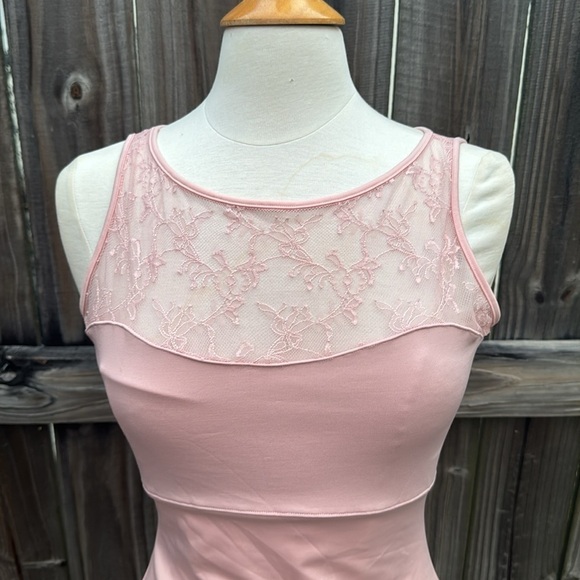 Spanx Lace Bateau Tank Camisole Hide & Sleek, size Large (10/12) - Picture 3 of 6